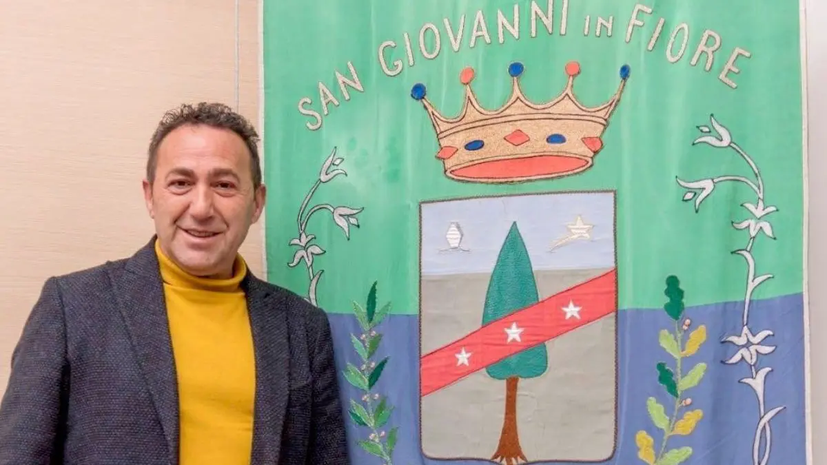 <p>Luigi Foglia sollecita un atto d’indirizzo immediato</p>\\n