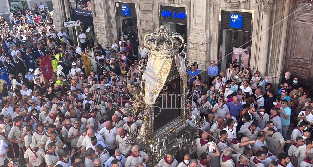 Reggio verso le celebrazioni per la Madonna della Consolazione: dall'Arcidiocesi le novità per tutelare il Quadro e la Vara\n