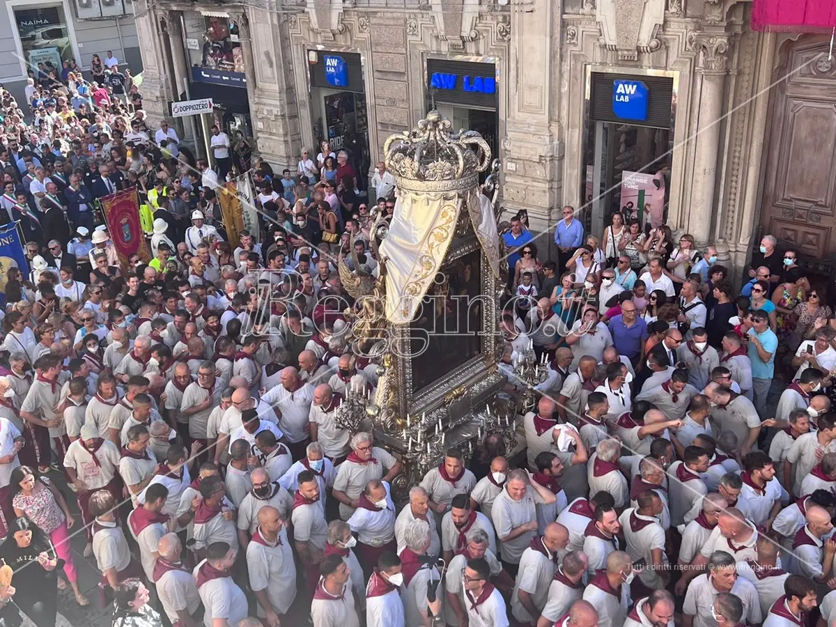 Reggio verso le celebrazioni per la Madonna della Consolazione: dall'Arcidiocesi le novità per tutelare il Quadro e la Vara\n