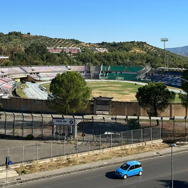 Cosenza, approvato il progetto esecutivo per la riqualificazione dello stadio Marulla\n