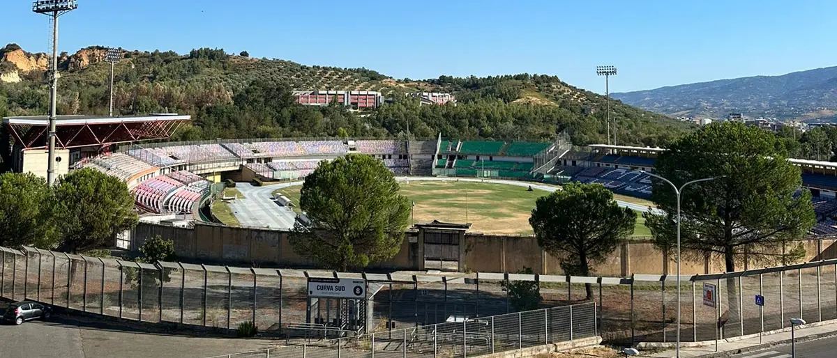 Cosenza, approvato il progetto esecutivo per la riqualificazione dello stadio Marulla\n