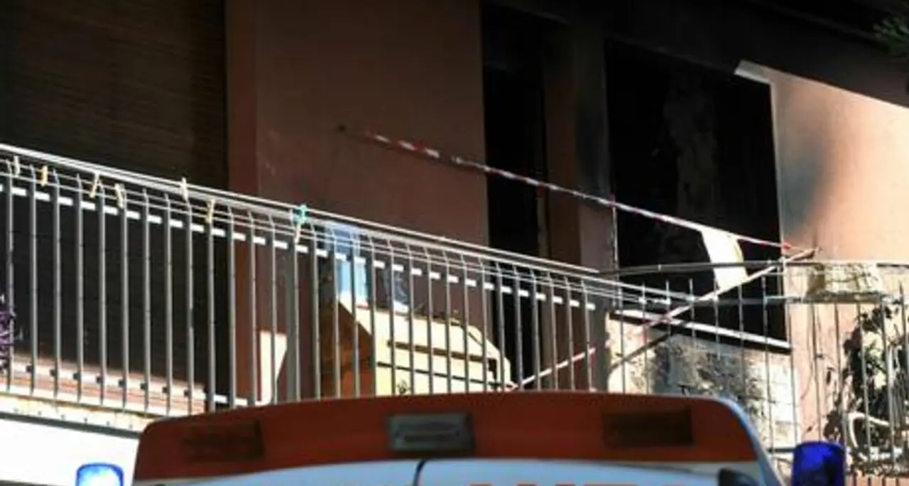 Tragedia a Genova, bimbo di 5 anni cade da una finestra al terzo piano e muore\n
