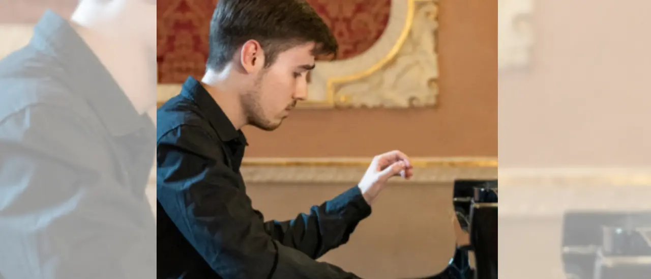 Vibo, il pianista Andrea Fucà protagonista all’Auditorium Valentianum con Bach, Beethoven, Chopin e Ravel\n