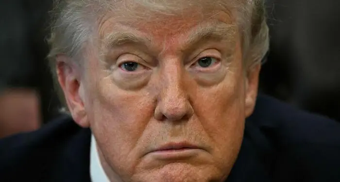 La promessa di Trump: «Fateci finire il lavoro e ogni americano avrà 5.000 dollari»\n