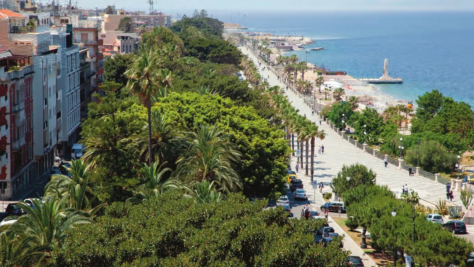 <p>A Reggio Calabria <span style=\"color:hsl(0, 75%, 60%);\">crolla la raccolta differenziata</span>, Crotone sotto gli standard minimi di verde pubblico</p>