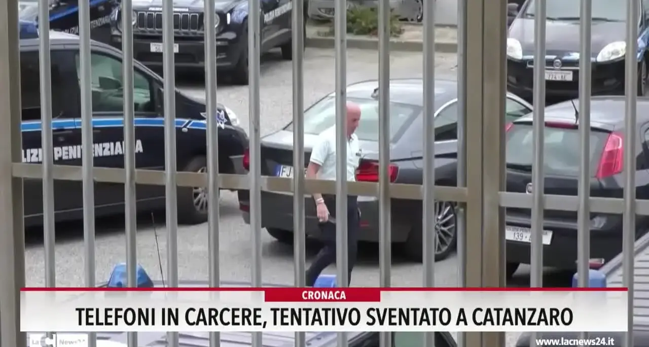 Telefoni in carcere, tentativo sventato a Catanzaro