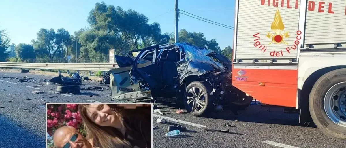 Scontro frontale sulla Jonio-Tirreno: morti un padre e le due figlie di 8 e 13\u00A0anni, la madre è gravissima in ospedale\n