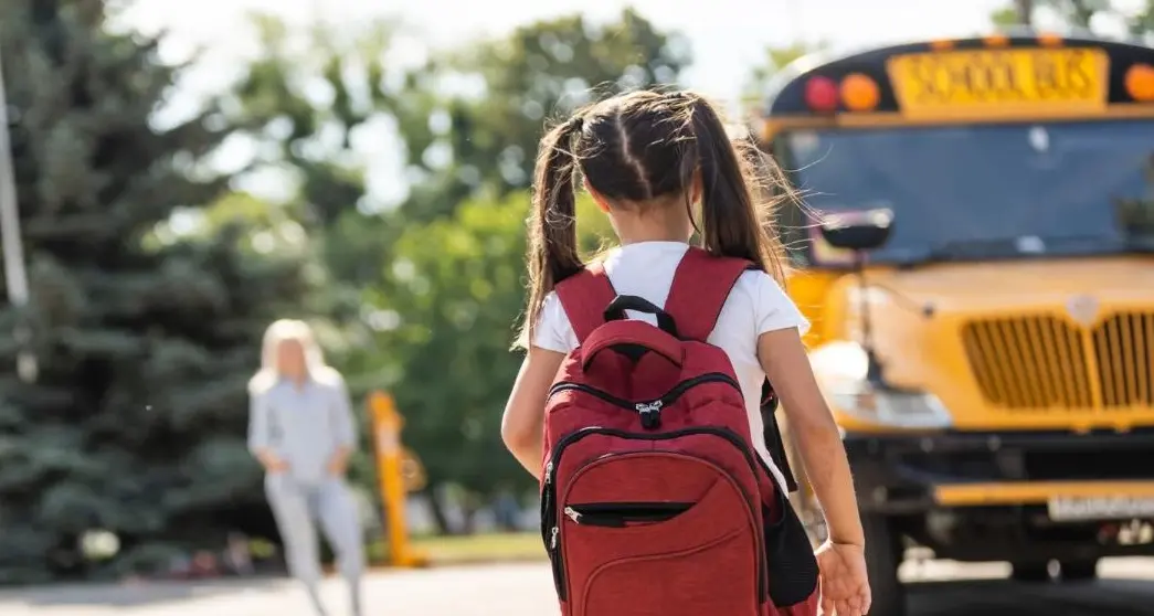 Vazzano e Gerocarne vietano l’accesso agli scuolabus provenienti dai comuni vicini: «Questione di sicurezza, nessuna “guerra” per trattenere gli studenti»\n