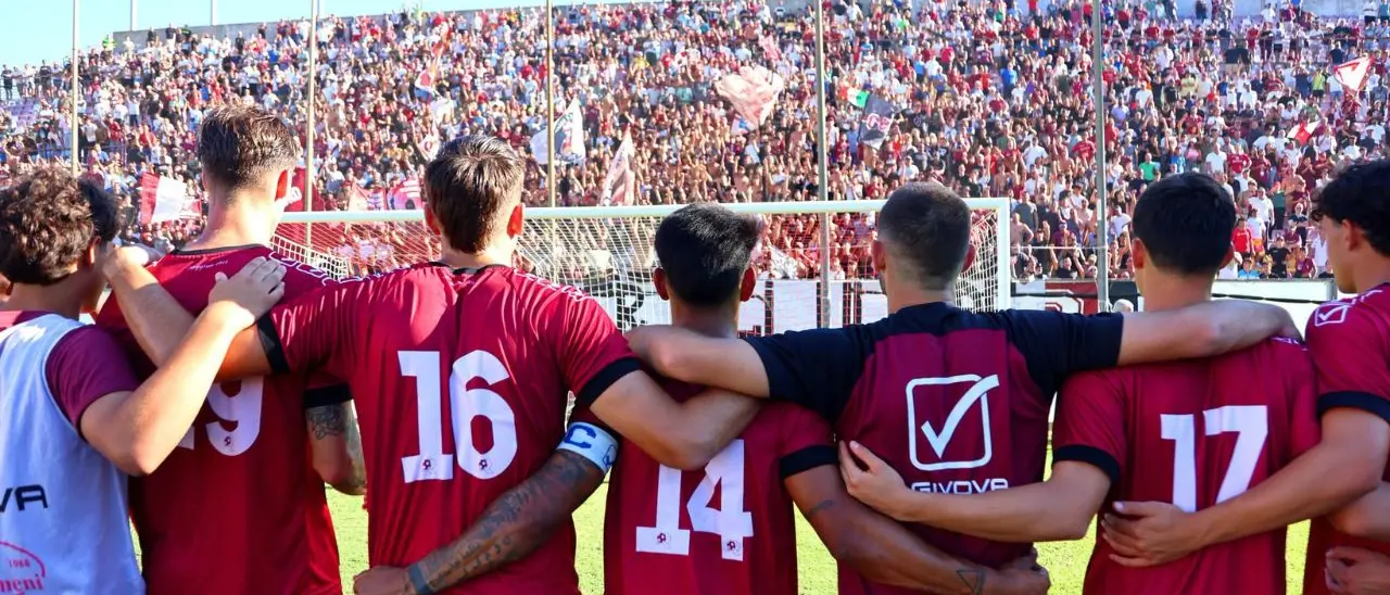 Reggina, domenica prima trasferta della stagione: a Modica è già aria di grande evento\n