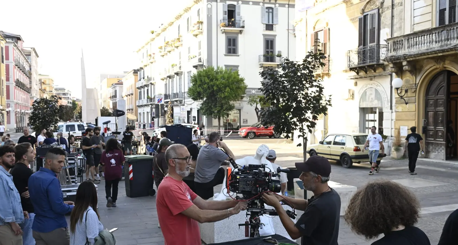 Cosenza torna set cinematografico: primo ciak per Gatekeepers con Lillo e Frank Matano\n