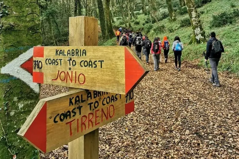 Kalipè 2026: tre giorni di appuntamenti lungo il tratto ionico del Cammino Kalabria coast to coast\n