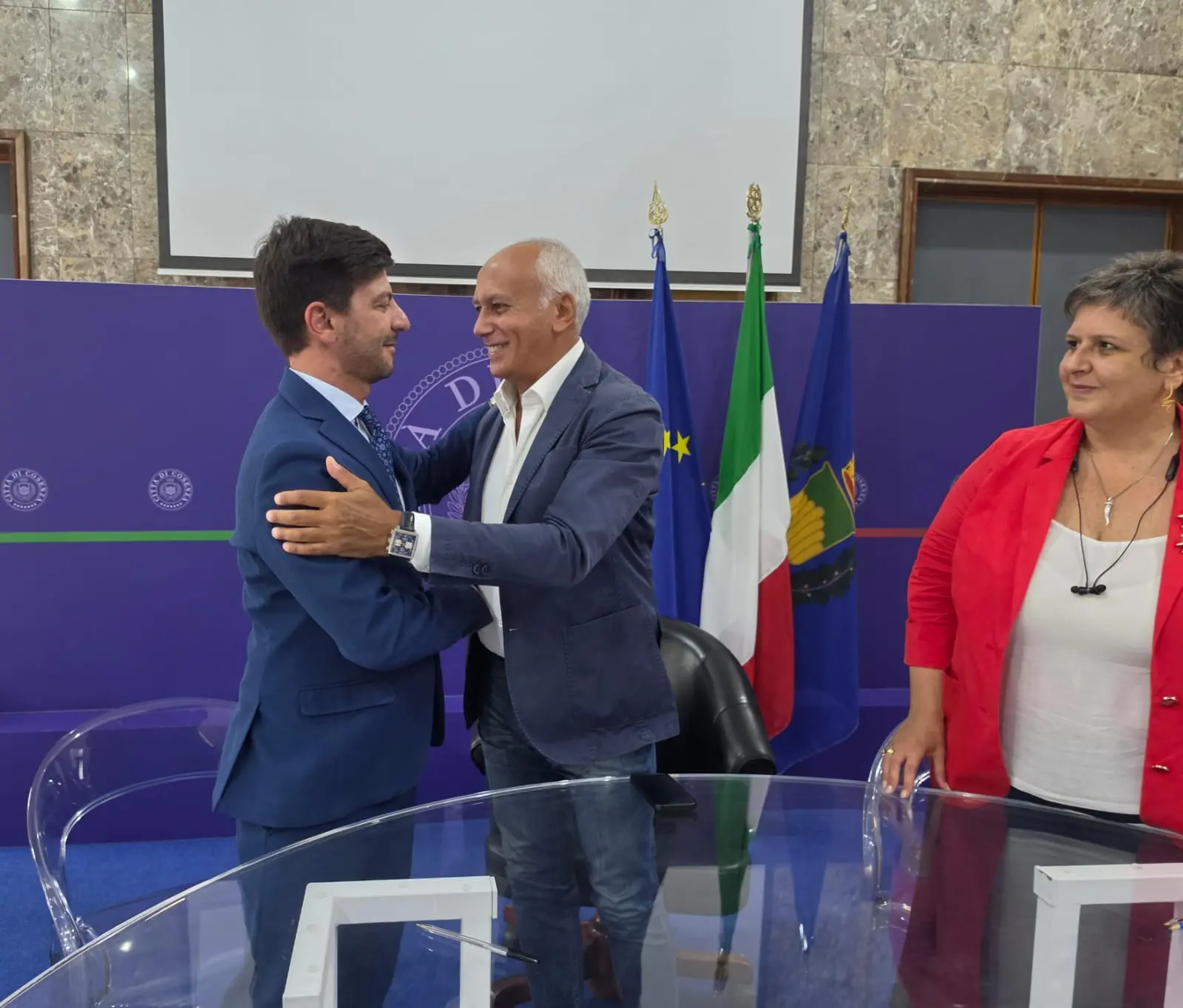 Cosenza, l’ex Albergo Bologna passa all’Ordine degli Ingegneri: sarà la nuova sede\n