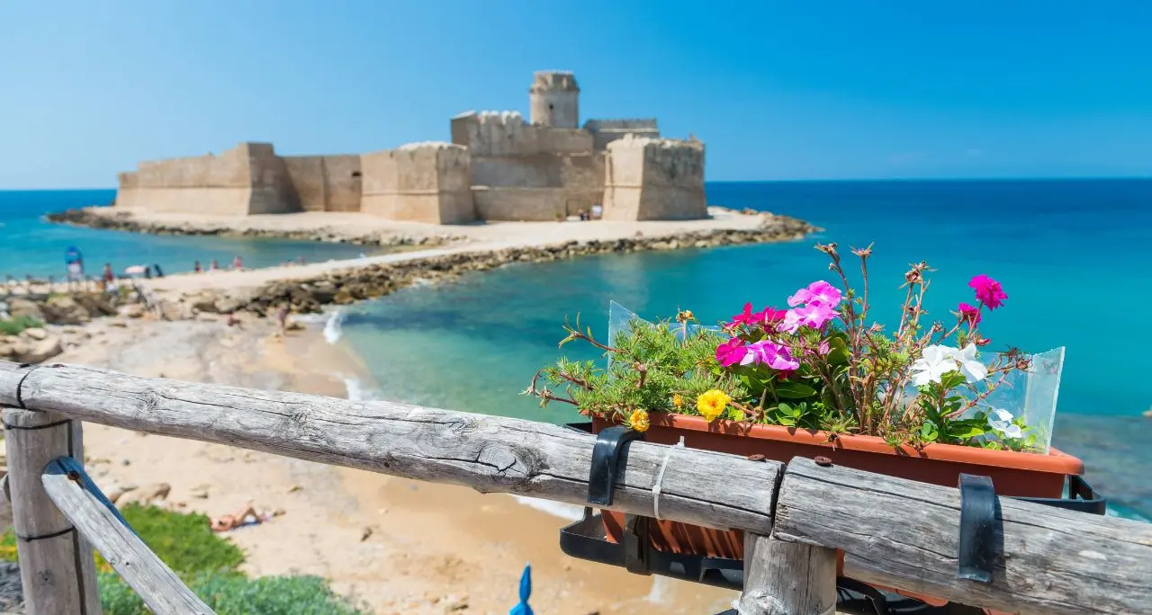<p>Turismo, estate da record in Italia: cresce anche la Calabria, <span style=\"color:hsl(0, 75%, 60%);\">+7,3% </span>di arrivi nei piccoli Comuni</p>