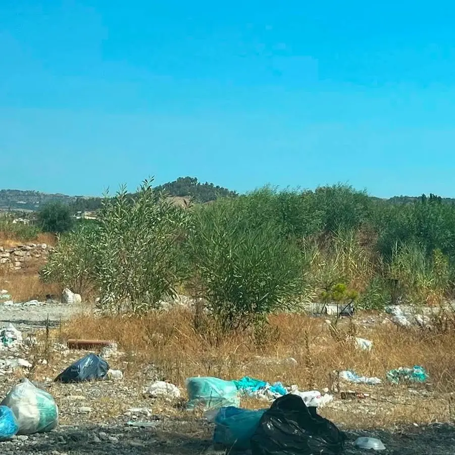 Bonifica e contrasto all'abbandono dei rifiuti: la Giunta di Caulonia approva l'atto di indirizzo per\u00A0la Fiumara Allaro\n