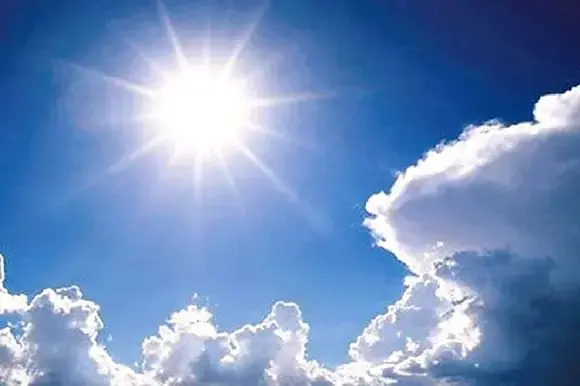 Meteo Reggio Calabria, oggi cielo parzialmente nuvoloso\n