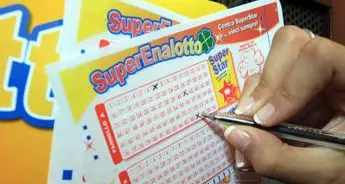 Superenalotto, sulle tracce del fortunato a Oggiono, il paese del 6 milionario: «È anziano, ora è sparito»\n