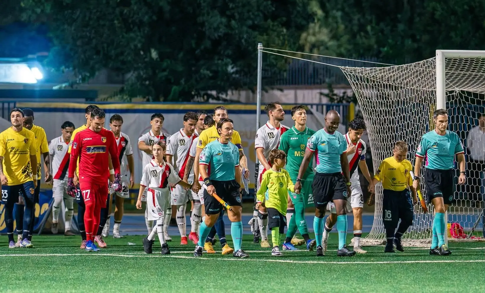 Giugliano-Cosenza, in palio tre punti di platino: i campani arrivano da tre ko di fila
