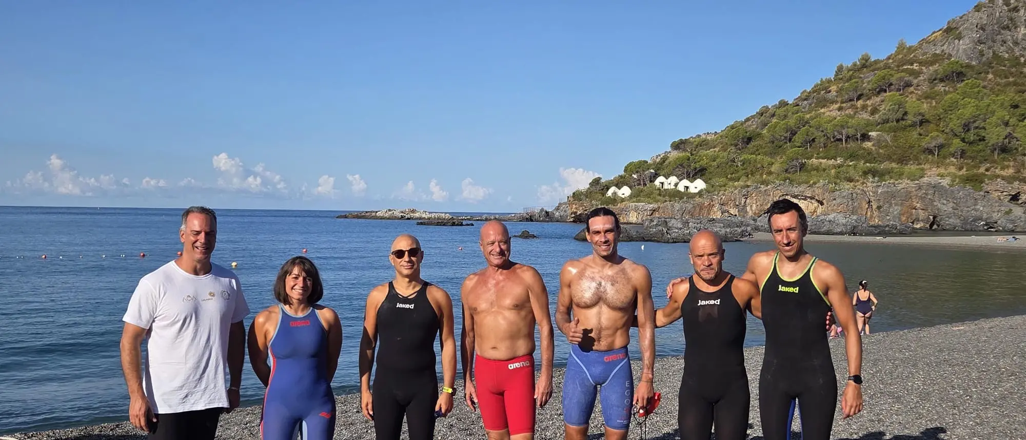 Dall’Isola Dino a Cirella a nuoto, Egor Tropeano vince la grande sfida della Riviera dei Cedri\n
