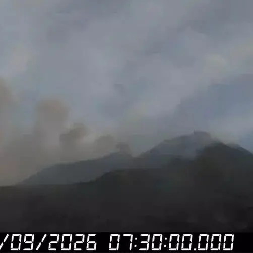 Cenere vulcanica dall’Etna, sospesi gli arrivi all’Aeroporto di Catania\n
