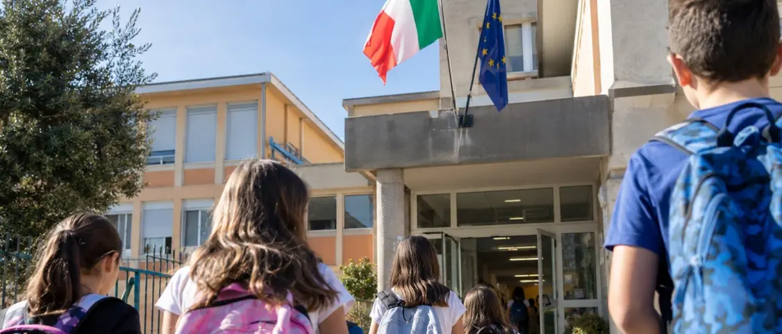 Scuole, in Calabria 901 progetti per 823 milioni: interventi a pioggia\u00A0ma valgono meno della media nazionale. E la manutenzione è scarsa\n