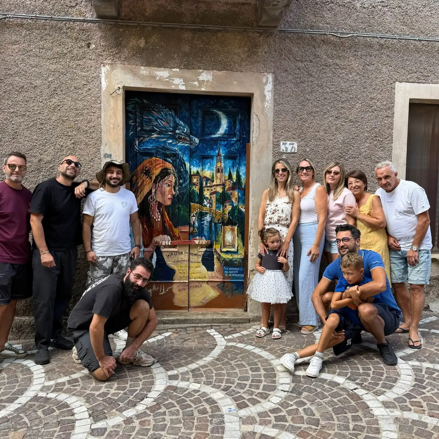 Porte d’Artista, a Caraffa le porte raccontano l’identità arbëreshë\n