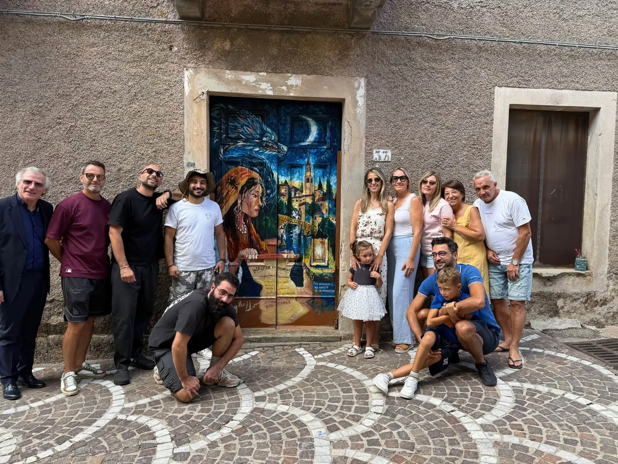 Porte d’Artista, a Caraffa le porte raccontano l’identità arbëreshë\n