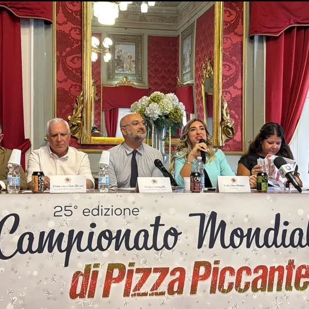 Il Mondiale della Pizza Piccante compie 25 anni e trasloca a Grisolia: in gara 16 Paesi\n