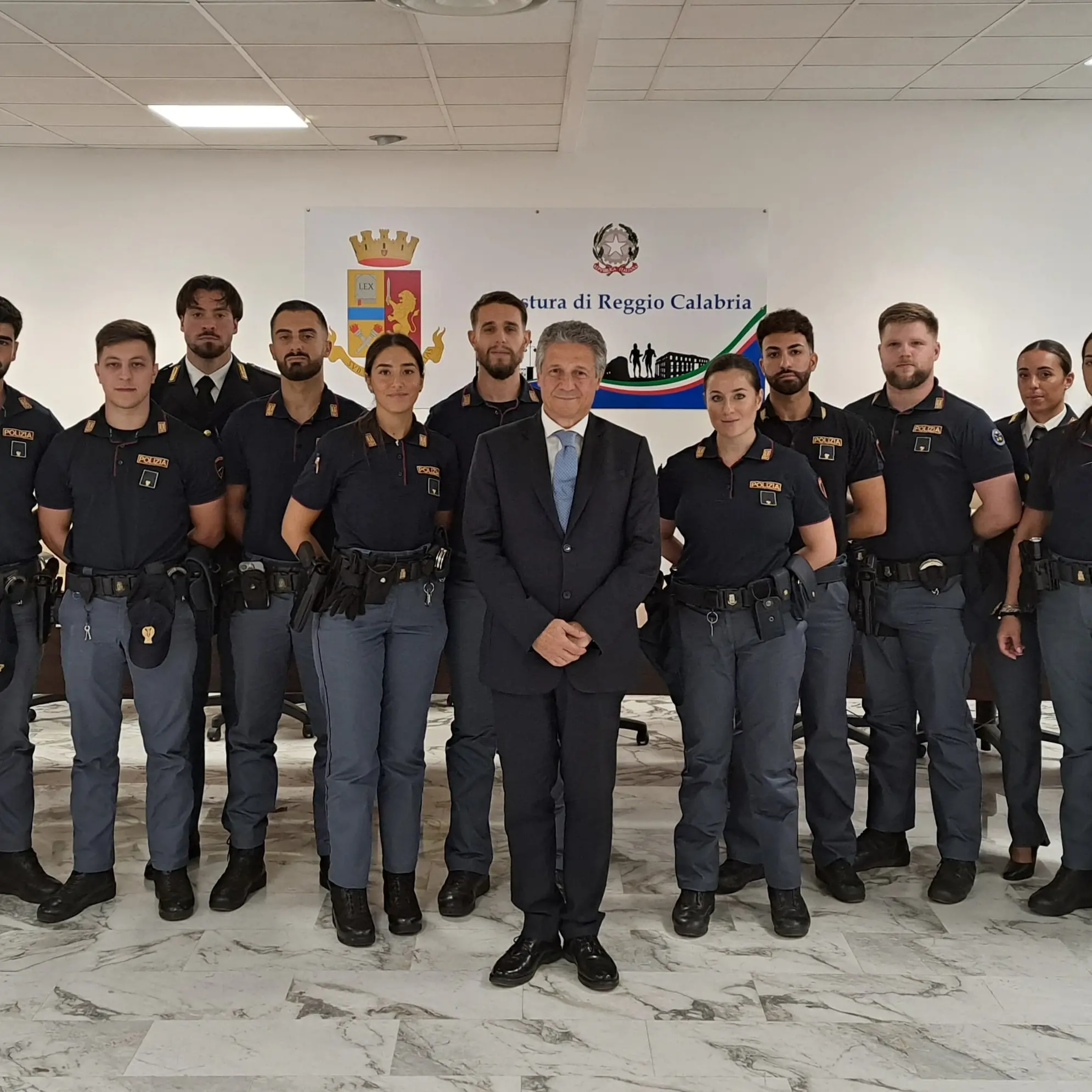 Reggio, la Polizia di Stato saluta\u00A030 agenti della Polizia di Stato trasferiti da altre sedi\n