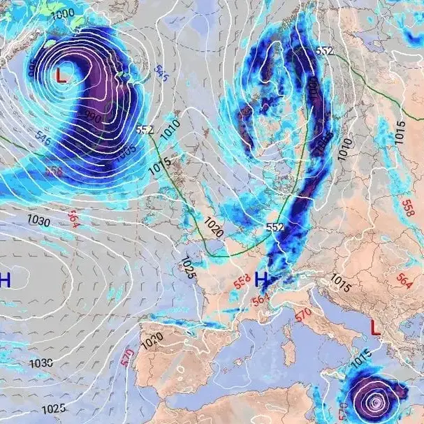 Meteo, in Calabria si sentono gli effetti\u00A0del\u00A0ciclone nello Jonio: aria più fresca e temporali,\u00A0ecco dove\n
