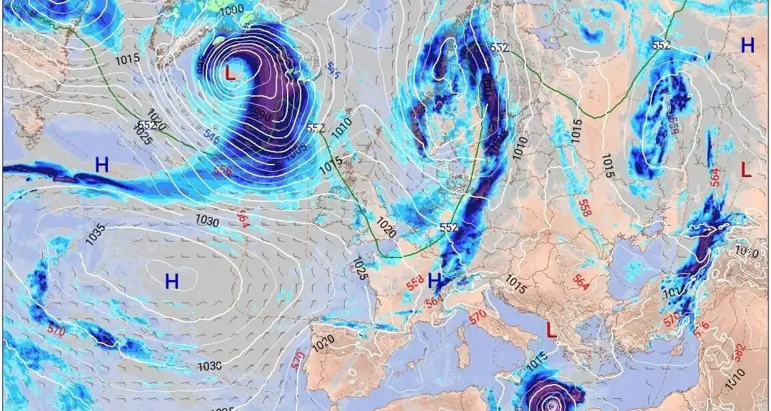 <p>Meteo, in Calabria si sentono gli effetti del <span style=\"color:hsl(0, 75%, 60%);\">ciclone nello Jonio</span>: aria più fresca e temporali, ecco dove</p>