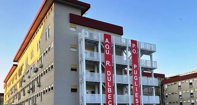 Sei artisti locali donano altrettante opere per gli spazi della Direzione generale AOU Dulbecco
