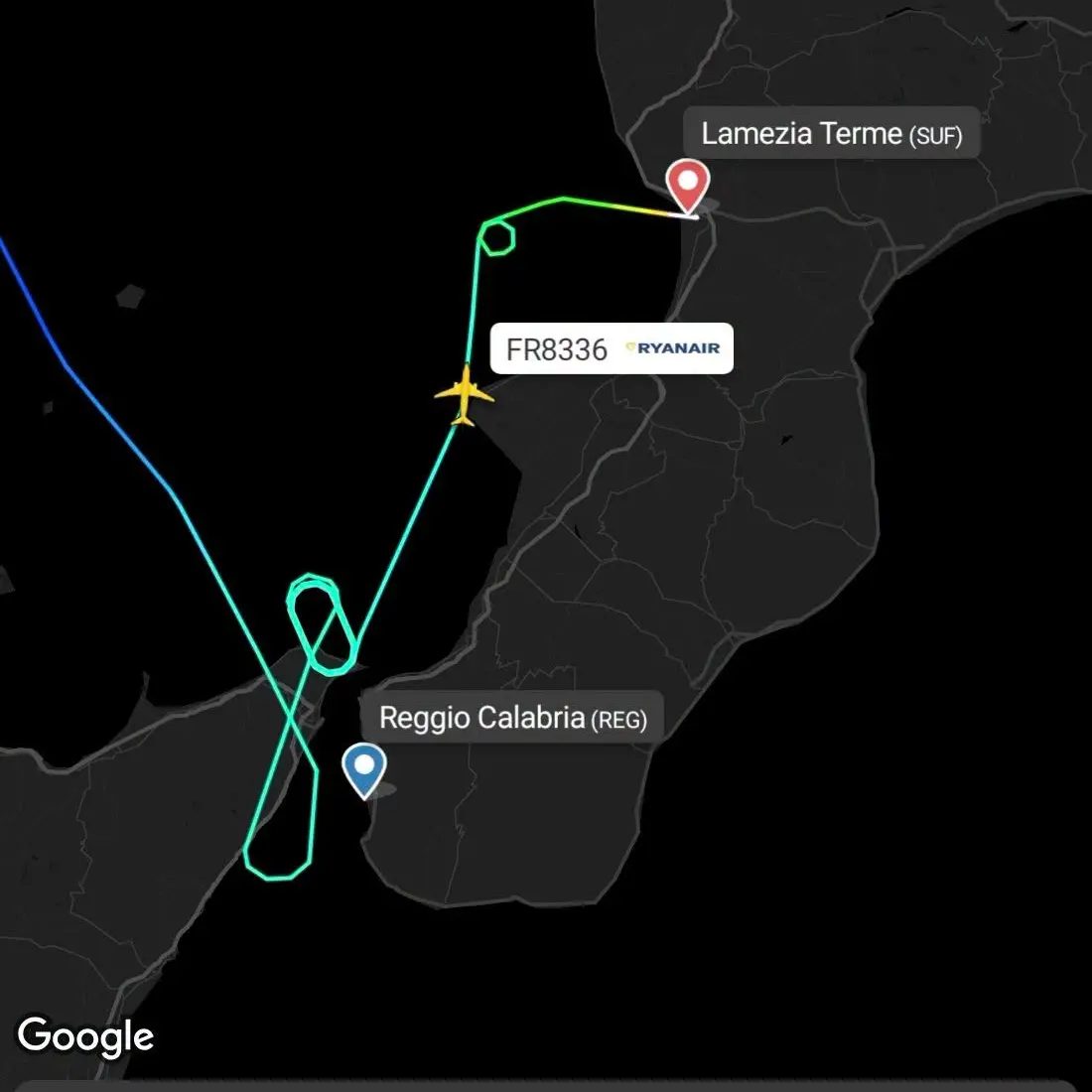<p>Maltempo, volo Ryanair Milano - Reggio dirottato nella notte a Lamezia</p>