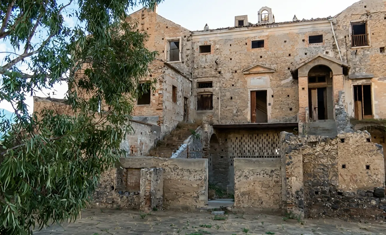 Cassano, 5,5 milioni per Palazzo Nola: la Diocesi presenta il piano di restauro e rinascita culturale