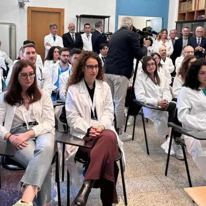 UniCal, il Mur conferma tutte le scuole di specializzazione: al via da quest’anno Neurochirurgia\n