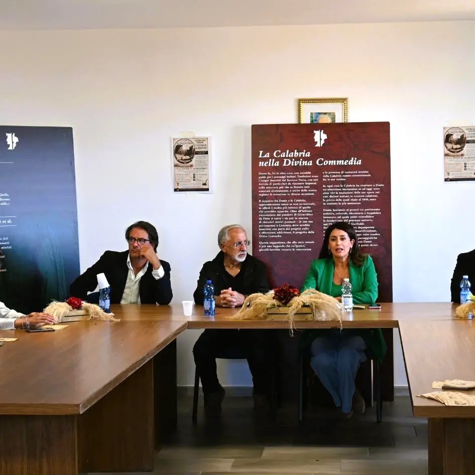 A Cerenzia il “Festival nel nome di Dante”: dal 18 al 20 settembre un’iniziativa\u00A0tra storia, musica e patrimonio\n