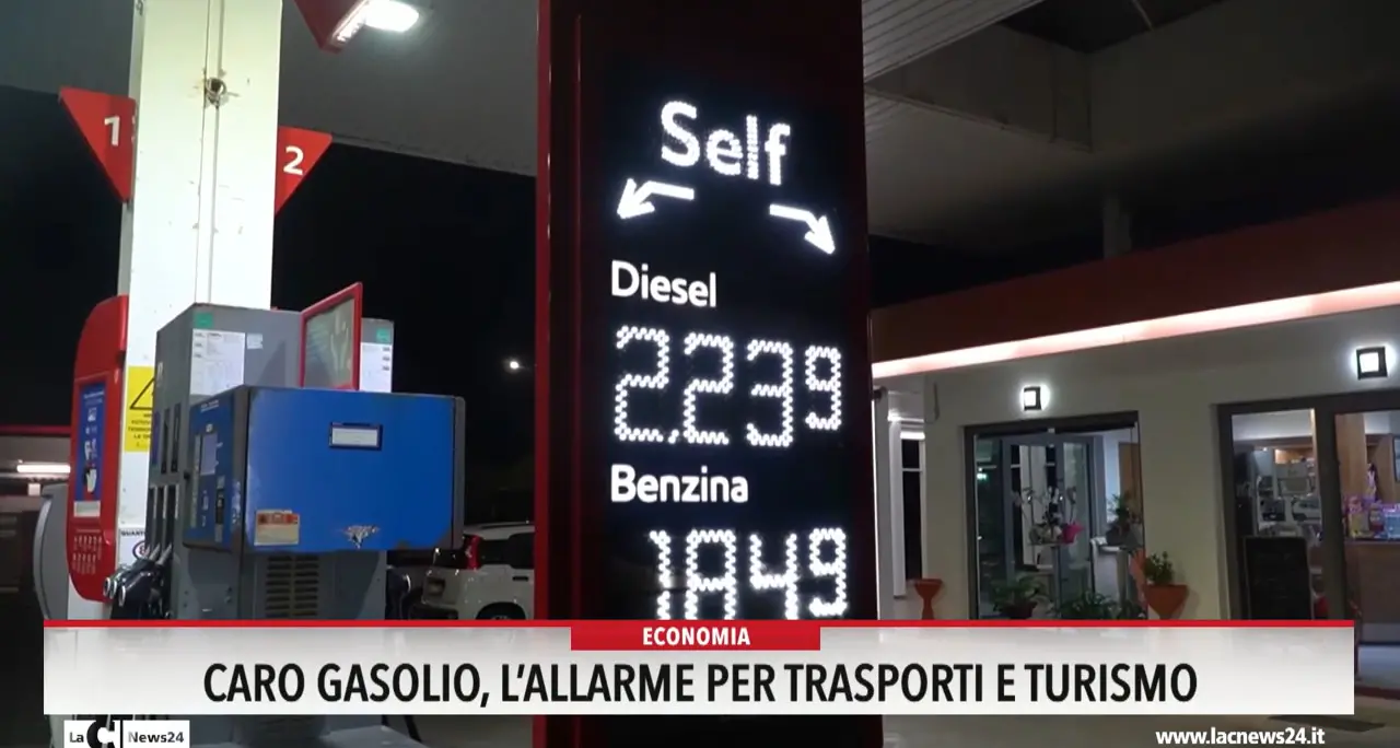Caro gasolio, l'allarme per trasporti e turismo