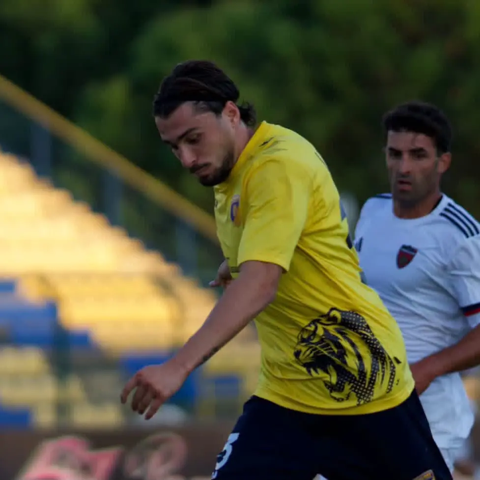 Cosenza, quei cinque gol che fanno male: da Foggia a Giugliano, tutti i precedenti\n
