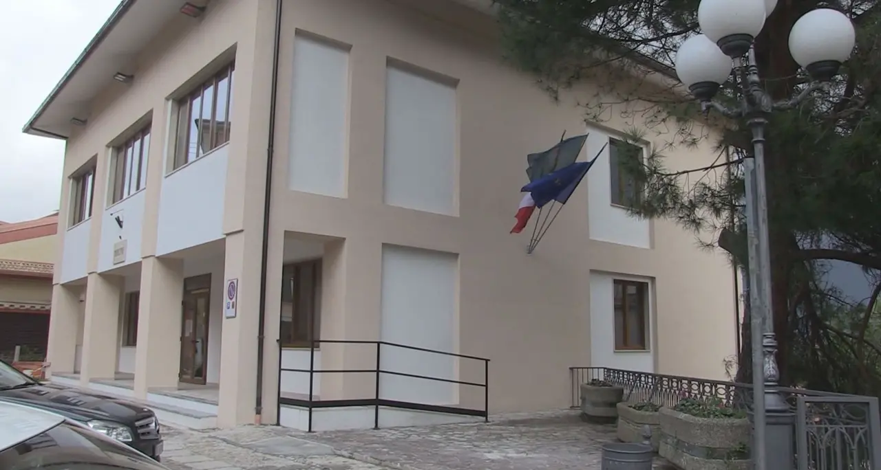 Carolei, il prefetto di Cosenza sospende il Consiglio comunale\n