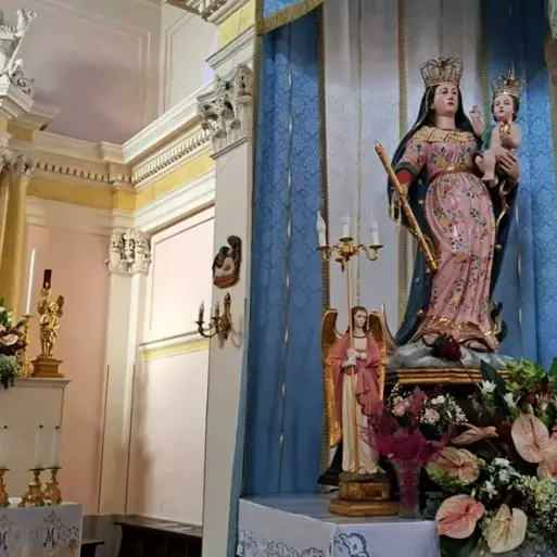 Favelloni celebra la Madonna del Lume: dieci giorni di fede, tradizione e musica per la compatrona del paese\n