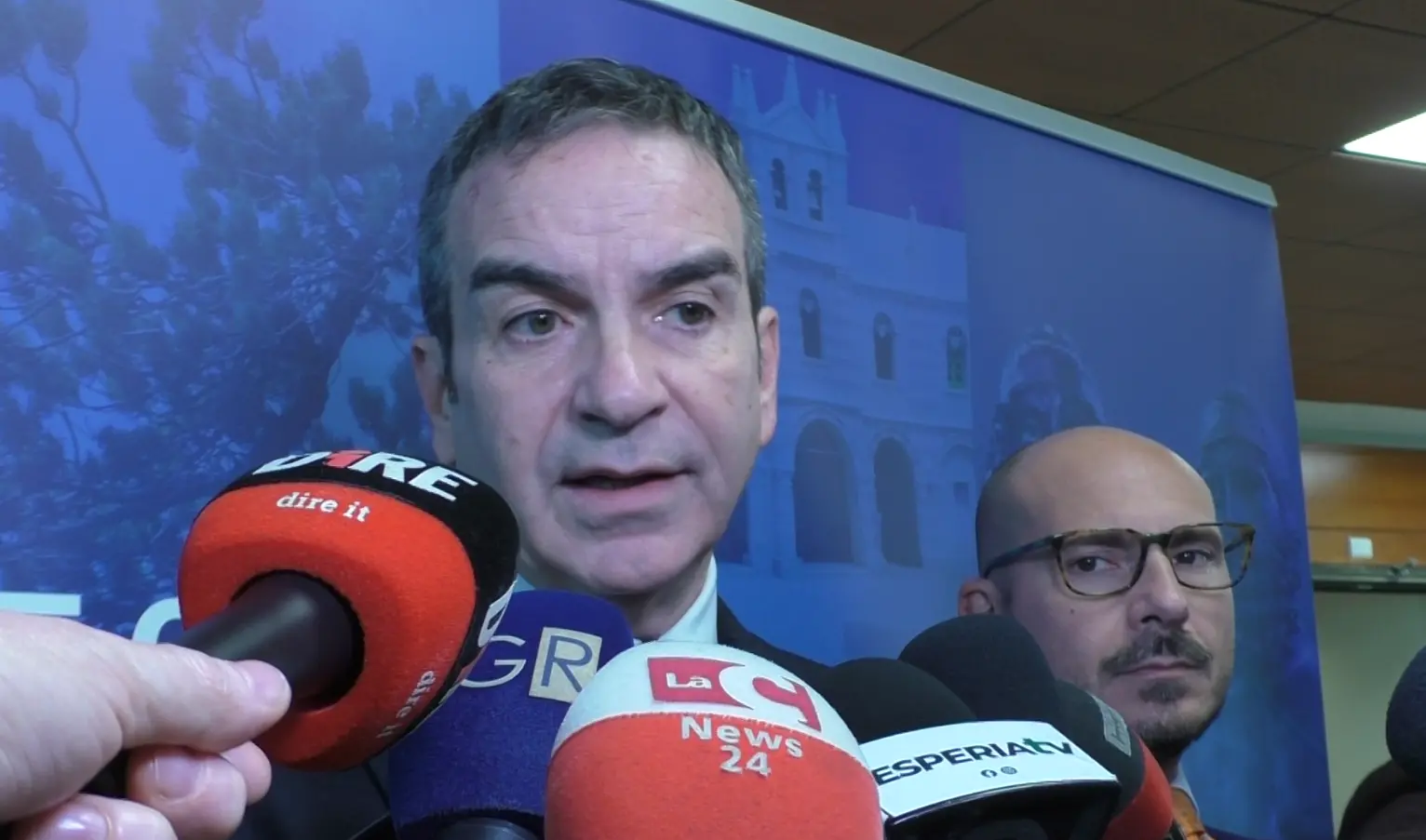 Abolizione bollo auto,\u00A0Occhiuto: «Bene governo Meloni, una tassa in meno per milioni di italiani»\n
