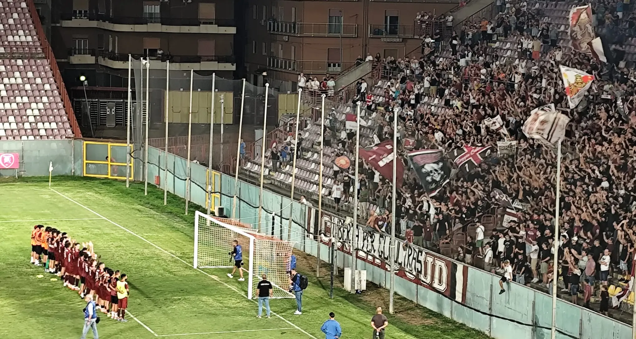 <p>Reggina, quattro gol e festa al Granillo: l’Avola cade sotto i colpi amaranto</p>