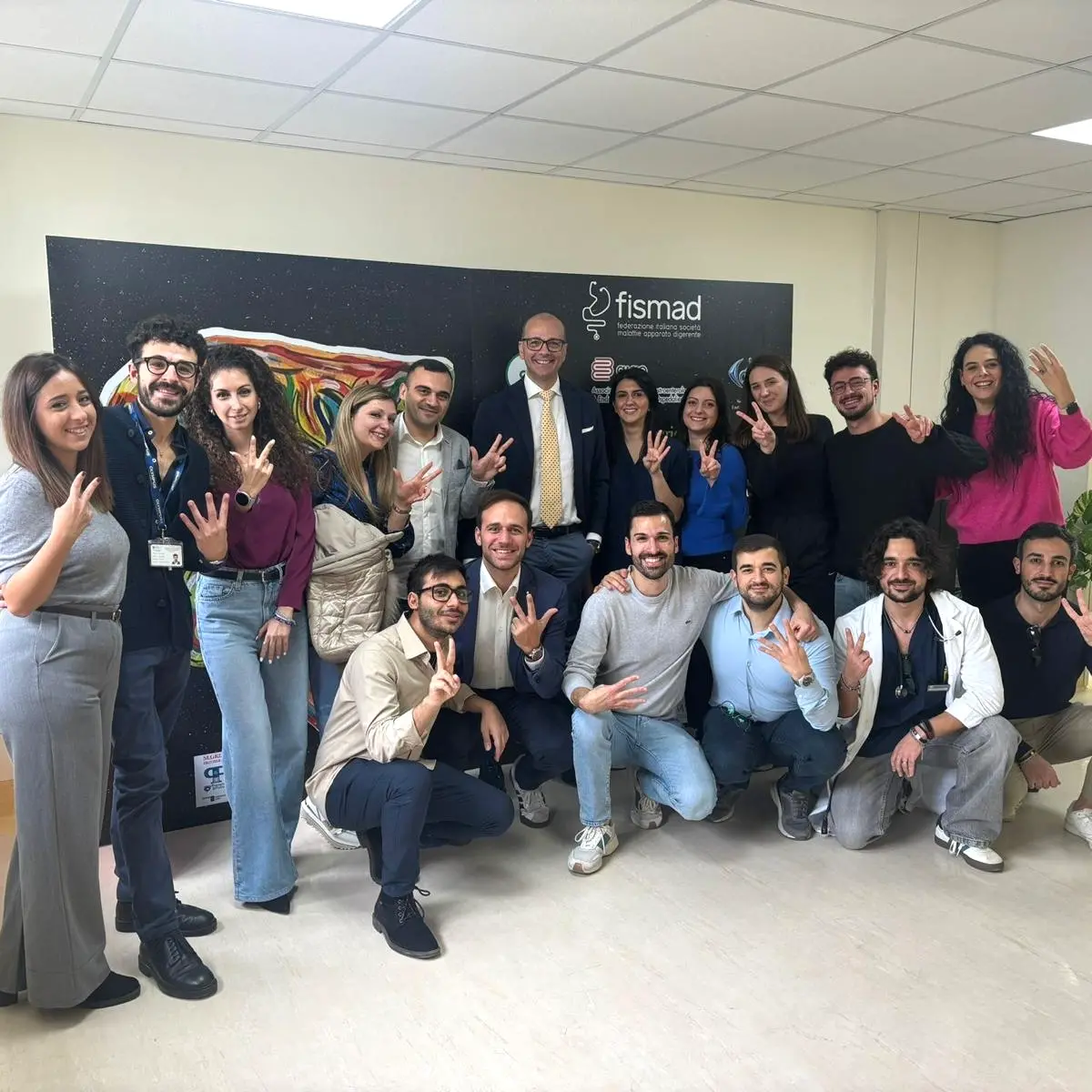 Catanzaro, nove borse per la gastroenterologia: «Formiamo gli specialisti della sanità calabrese di domani»\n