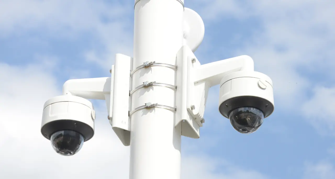 Videosorveglianza, via libera ai progetti di 18 Comuni vibonesi: in ballo finanziamenti fino a 250mila euro per ogni singolo ente, ecco quali\n