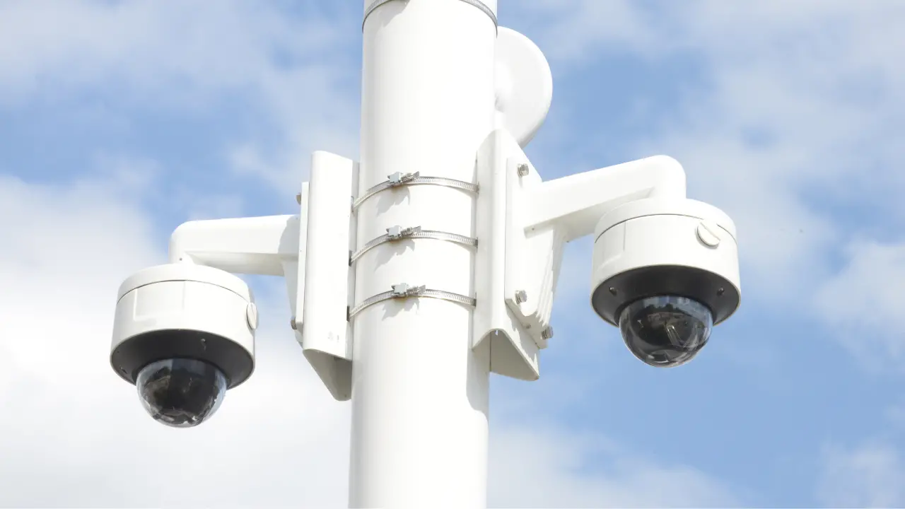 Videosorveglianza, via libera ai progetti di 18 Comuni vibonesi: in ballo finanziamenti fino a 250mila euro per ogni singolo ente, ecco quali\n