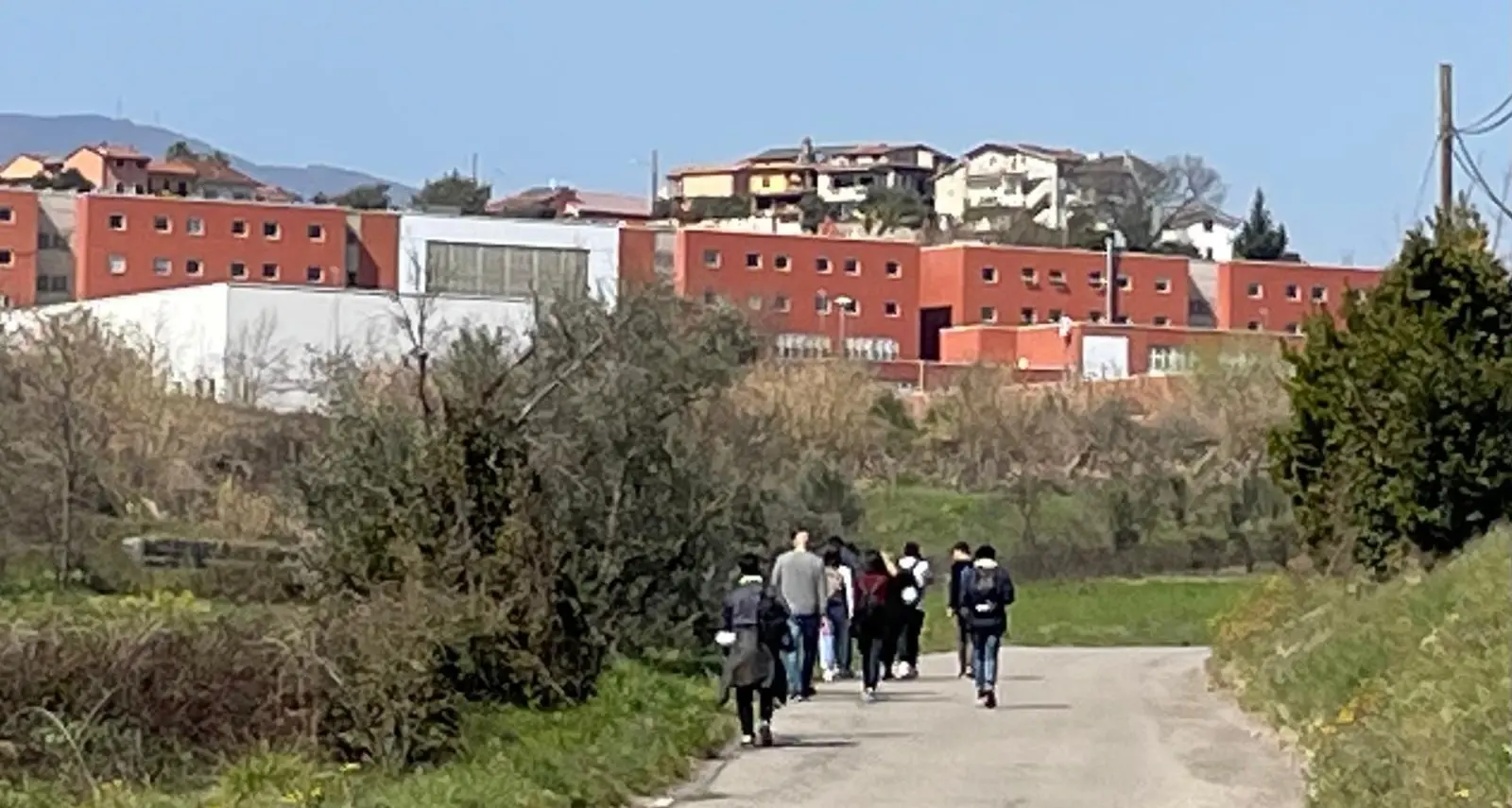 Affitti per gli studenti in zona Unical,\u00A0Quattromiglia costa 100 euro al mese in più di Arcavacata:\u00A0«Differenza decisiva»\n