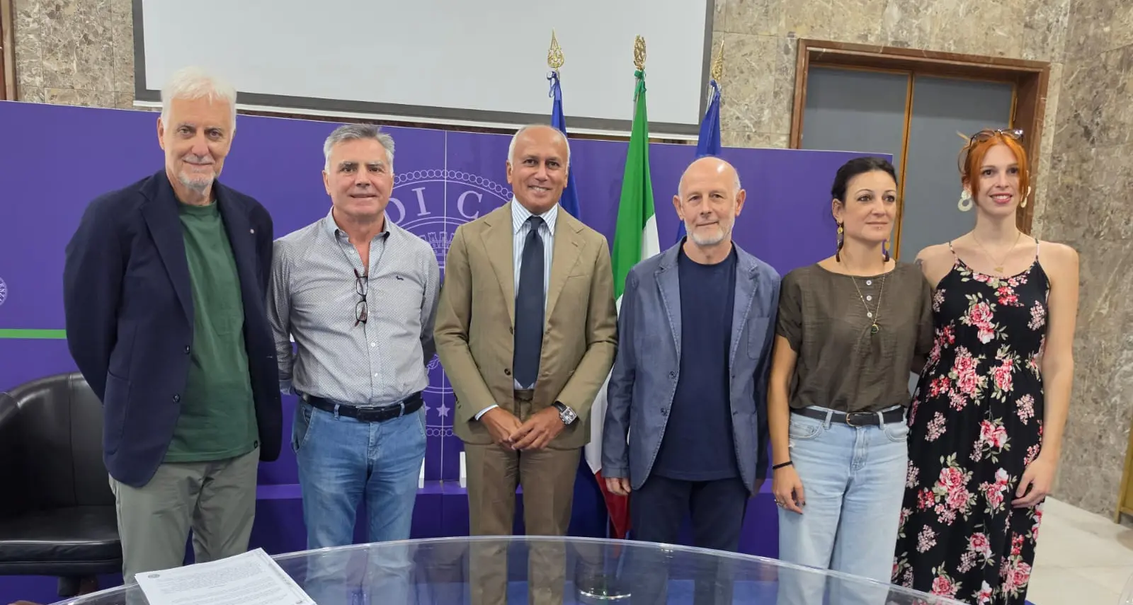 Cosenza protegge i rondoni: accordo con la Lipu e una torre-nido in città\n