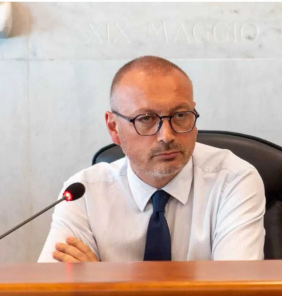 Xylella, Versace: «La Regione non sottovaluti l’emergenza. La lezione della Puglia impone di agire subito»\n