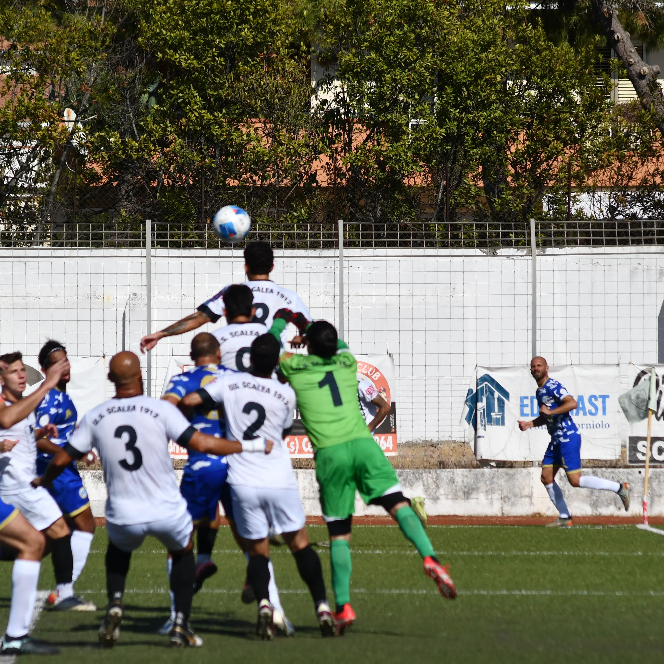 Promozione A, Cotronei-Soccer Montalto è il big match della seconda giornata\n