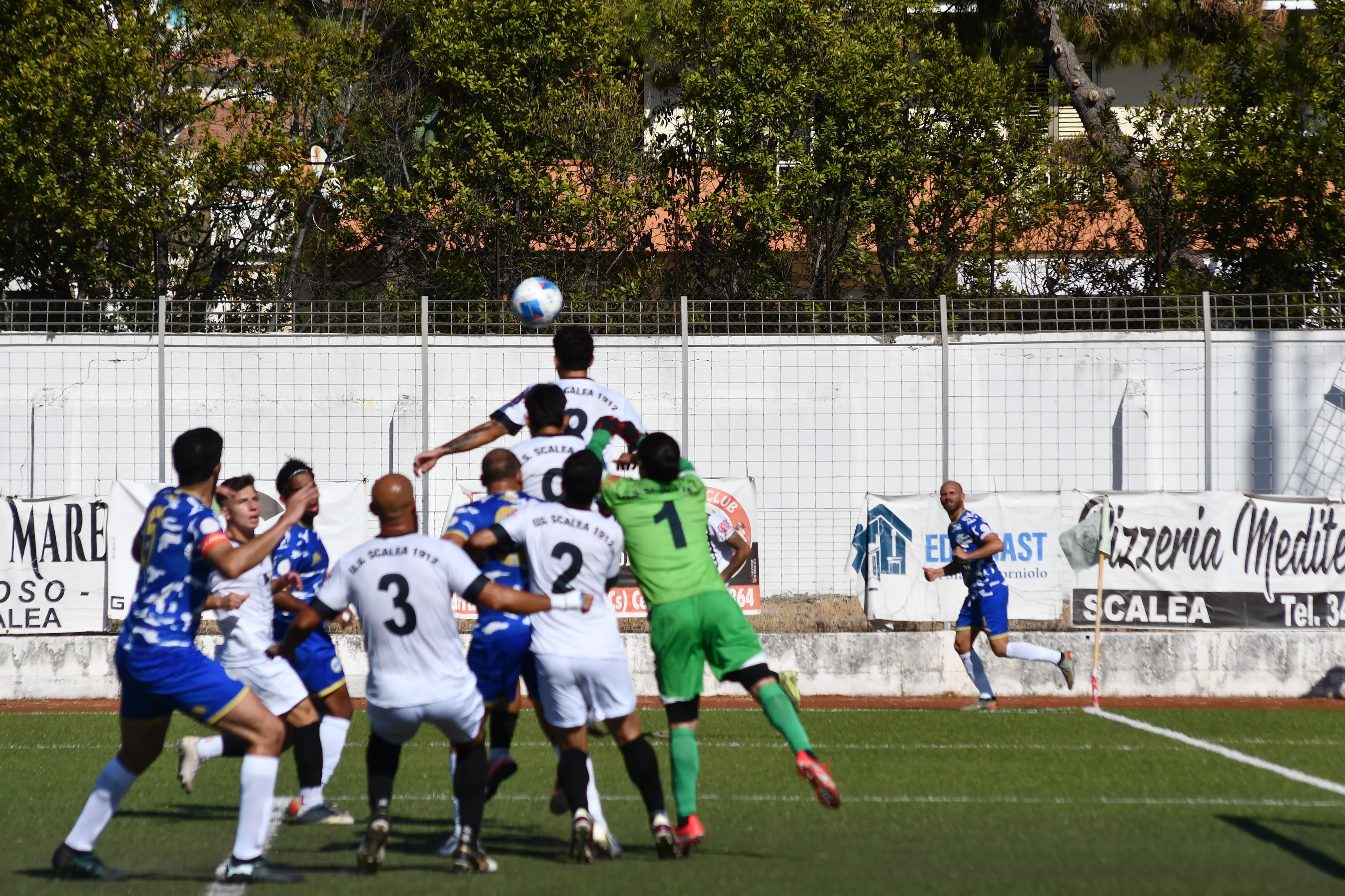 Promozione A, Cotronei-Soccer Montalto è il big match della seconda giornata\n