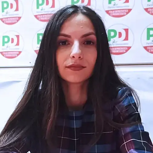 Festa dell’Unità a Cosenza il 16 e 17 ottobre: il Pd cittadino riapre il confronto sul futuro del centrosinistra\n